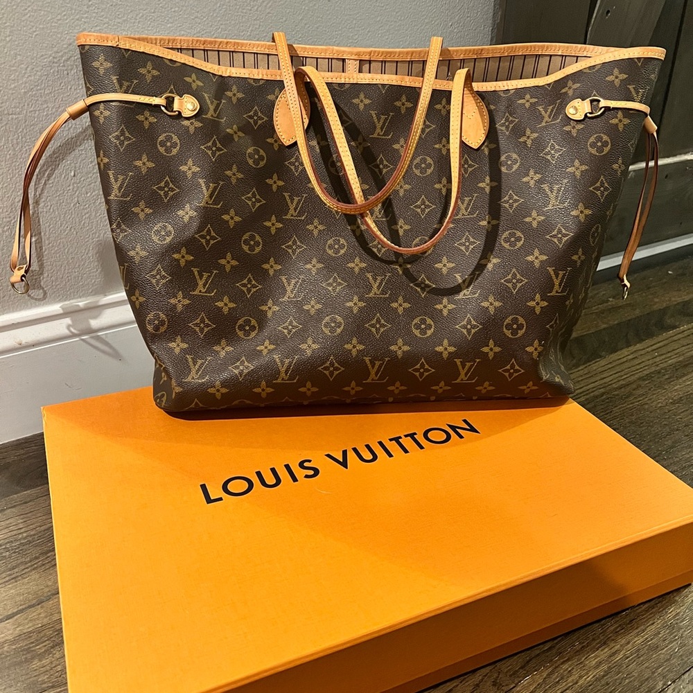 Authentic Louis Vuitton Tote